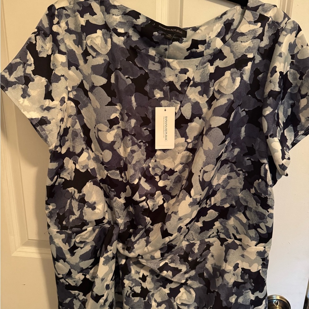 Banana Republic Abstract Blue and Black Blouse